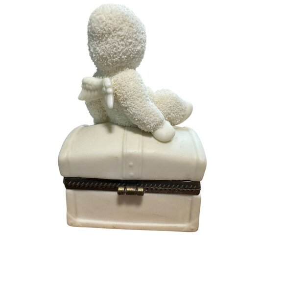 Vntg Dept 56 2000 Porcelain Angel Baby Sitting On Trinket Box With Metal Accents - Picture 7 of 9